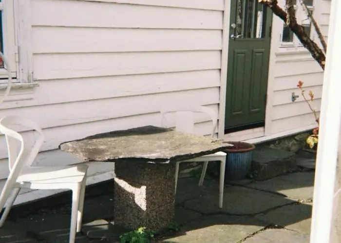 Dinbnb Homes L Charming 2-bedroom By The Sea Cozy Bergen